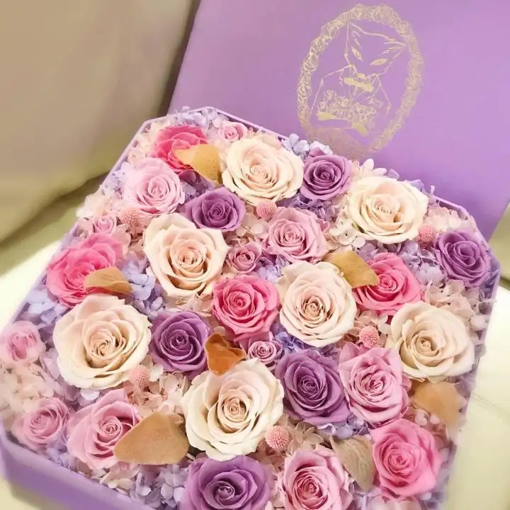 有人能推荐一些上海的花店么？